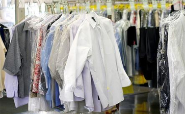 想開干洗店從哪入手？應(yīng)該怎么做？